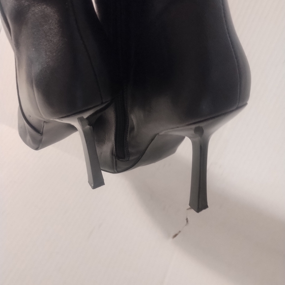 Steve Madden Kathleen Elegant Black Leather Knee-High Women's Boots 11 - Picture 3 of 6